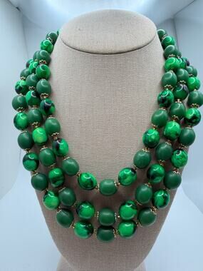 1950s VTG Mint Green Necklace 3 strand Plastic Beads Hong Kong